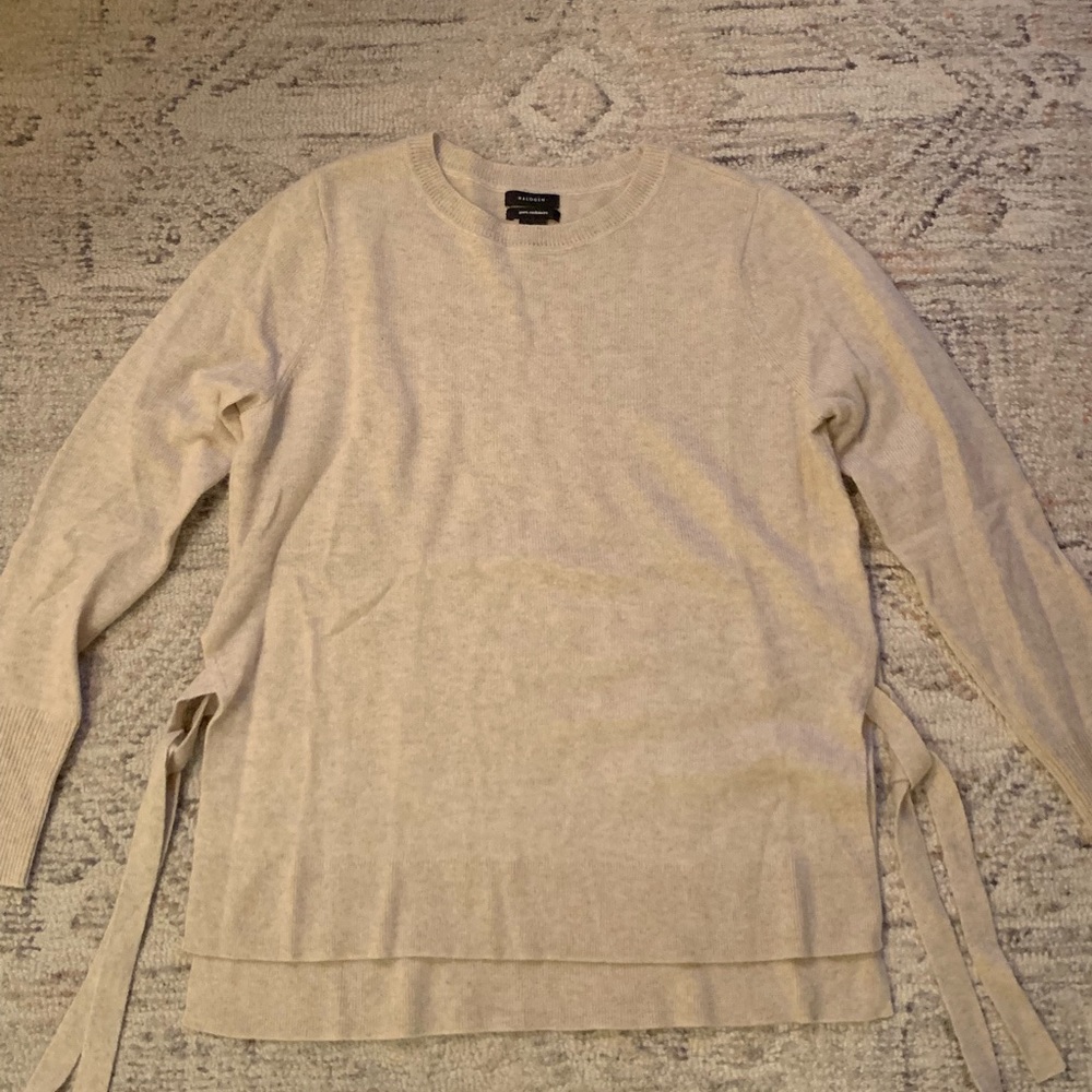 Halogen 100% cashmere sweater